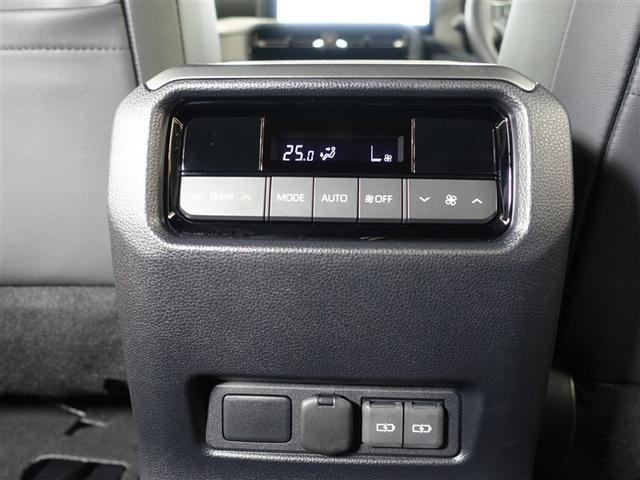 ランドクルーザー250 VX 革シート サンルーフ 4WD フルセグ ミュージックプレイヤー接続可 バックカメラ 衝突被害軽減システム ETC ドラレコ LEDヘッドランプ 乗車定員7人 3列シート ワンオーナー(26枚目)