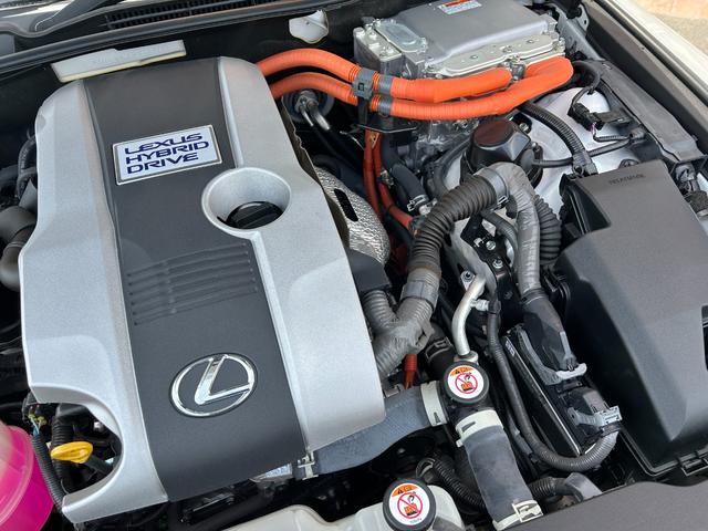 ＩＳ ＩＳ３００ｈ　バージョンＬ　純正メーカーナビ・地デジＴＶ／レザーシート／レクサスセーフティシステム／三眼ＬＥＤヘッドライト／／Ｆエアーシート＆シートヒーター／パノラミックビューモニター／ＥＴＣ２．０（19枚目）