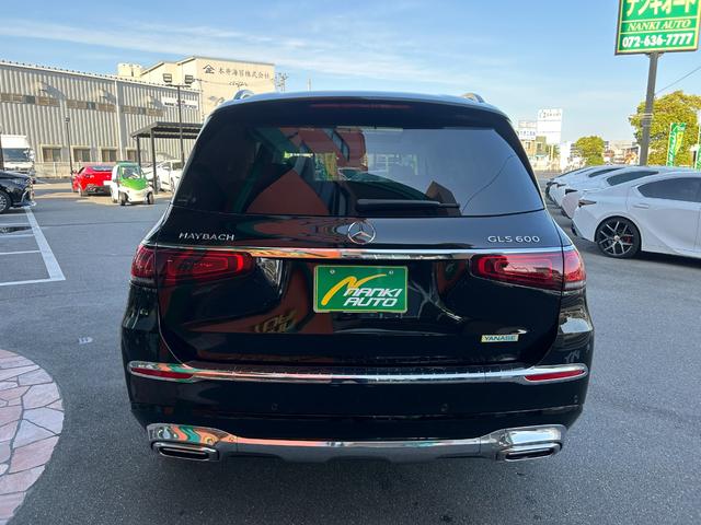 GLS GLS600 4マチック ファーストクラスパッケージ ファーストクラスPG/クリスタルホワイトナッパレザー/ハイグロスブラックフローイング/ラインピアノラッカーウッド(12枚目)