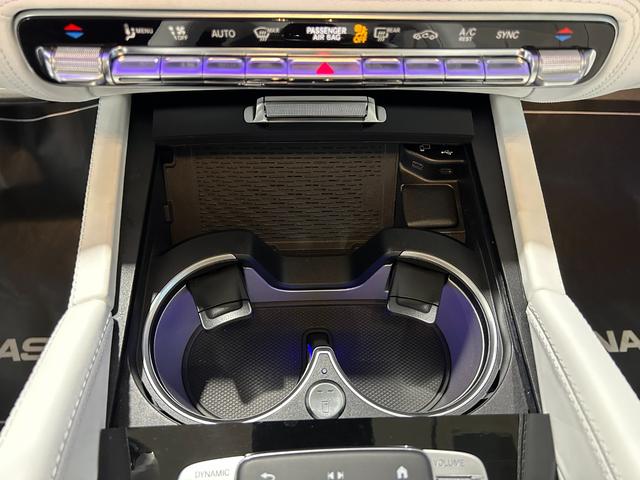 GLS GLS600 4マチック ファーストクラスパッケージ ファーストクラスPG/クリスタルホワイトナッパレザー/ハイグロスブラックフローイング/ラインピアノラッカーウッド(34枚目)