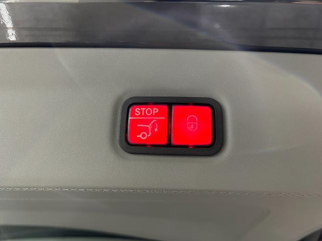 GLS GLS600 4マチック ファーストクラスパッケージ ファーストクラスPG/クリスタルホワイトナッパレザー/ハイグロスブラックフローイング/ラインピアノラッカーウッド(60枚目)