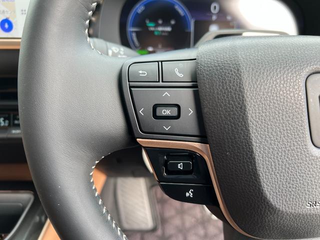 クラウンスポーツ Ｚ　Ｚ（５名）純正ナビ・地デジＴＶ／レザーシート／トヨタセーフティセンス／モデリスタエアロパーツ／ＴＺエアコンドリンクホルダー／パノラミックビューモニター／デジタルインナーミラー／ＥＴＣ２．０（25枚目）