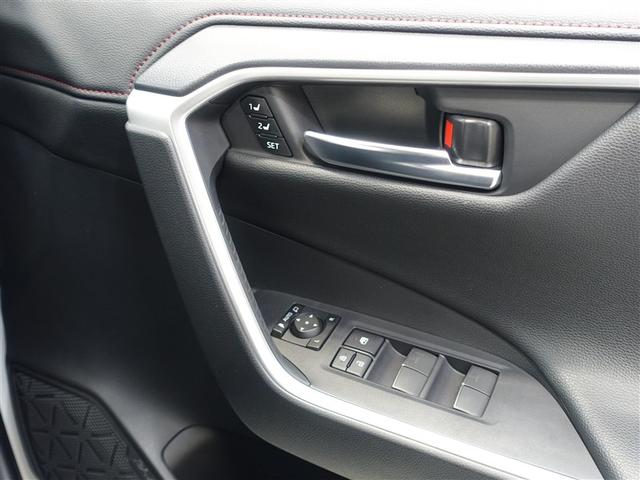 ＲＡＶ４ アドベンチャー　オフロードパッケージＩＩ　４ＷＤ　フルセグ　メモリーナビ　ミュージックプレイヤー接続可　バックカメラ　衝突被害軽減システム　ＥＴＣ　ドラレコ　ＬＥＤヘッドランプ　ワンオーナー（26枚目）