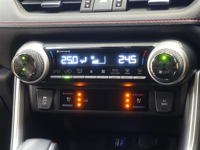 RAV4 PHV Z サンルーフ 4WD フルセグ ミュージックプレイヤー接続可 バックカメラ 衝突被害軽減システム ETC ドラレコ LEDヘッドランプ ワンオーナー(14枚目)