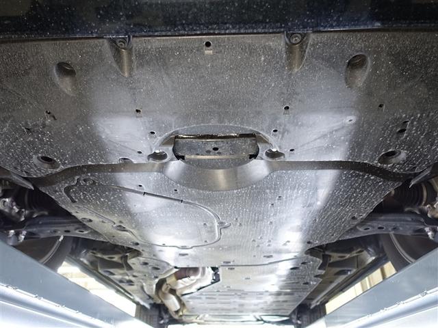 RAV4 PHV Z サンルーフ 4WD フルセグ ミュージックプレイヤー接続可 バックカメラ 衝突被害軽減システム ETC ドラレコ LEDヘッドランプ ワンオーナー(35枚目)