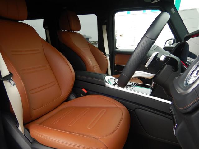 Ｇクラス Ｇ４００ｄ　ＡＭＧライン　ｍａｎｕｆａｋｔｕｒプログラム＋　ラグジュアリーパッケージ　アダプティブダンピングシステム　ドラレコ機能付純正デジタルミラー　サドルブラウンナッパレザーシート　右ハンドル　１オナ　禁煙車（10枚目）