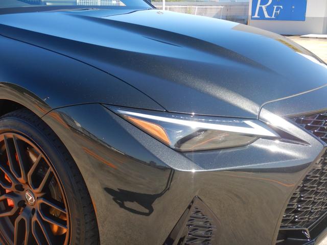 IS IS500 Fスポーツパフォーマンス マットブラックペイントBBS製OP19AW オレンジブレーキキャリパー パノラミックビューモニター マークレビンソン ステアリングヒーター カラーヘッドアップディスプレイ 前後ドラレコ 1オナ 禁煙車(31枚目)