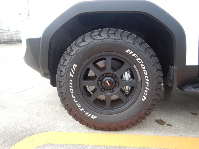 ランドクルーザー250 VX 丸目ヘッドライト デイトナ18アルミ+グッドリッチATタイヤ ディスプレイオーディオPLUS&JBLサウンドシステム 12.3インチTFTメーター 黒革シート シートヒーター&クーラー 1オナ 禁煙車(30枚目)