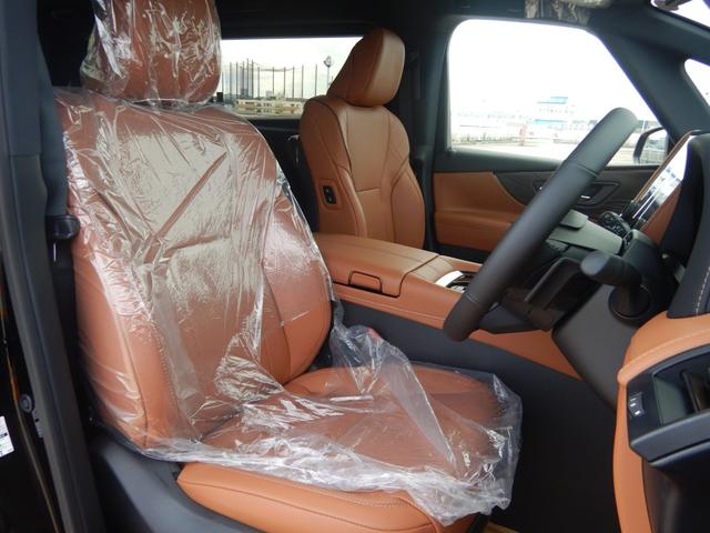 ヴェルファイアハイブリッド Z プレミア 登録済未使用車 ユニバーサルステップ 左右独立ムーンルーフ パワーバックドア&両側パワースライドドア ブラウン革シート シートヒーター&クーラー デジタルインナーミラー パノラミックビューモニター(10枚目)