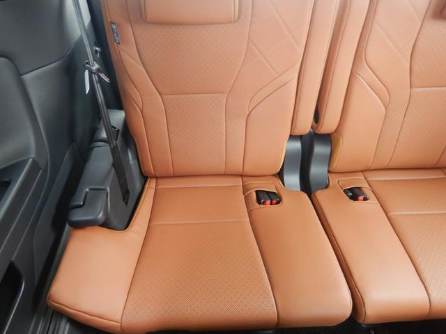 ヴェルファイアハイブリッド Z プレミア 登録済未使用車 ユニバーサルステップ 左右独立ムーンルーフ パワーバックドア&両側パワースライドドア ブラウン革シート シートヒーター&クーラー デジタルインナーミラー パノラミックビューモニター(41枚目)