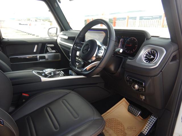 Ｇクラス Ｇ４００ｄ　ＡＭＧライン　ｍａｎｕｆａｋｔｕｒプログラム　アダプティブダンピングシステム　ラグジュアリーパッケージ　サンルーフ　Ｂｕｒｍｅｓｔｅｒサウンドシステム　チタニウムグレーナッパレザーシート　右ハンドル　禁煙車（8枚目）