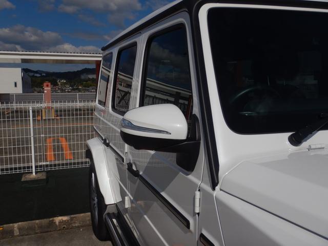 Ｇクラス Ｇ４００ｄ　ＡＭＧライン　ｍａｎｕｆａｋｔｕｒプログラム　アダプティブダンピングシステム　ラグジュアリーパッケージ　サンルーフ　Ｂｕｒｍｅｓｔｅｒサウンドシステム　チタニウムグレーナッパレザーシート　右ハンドル　禁煙車（27枚目）