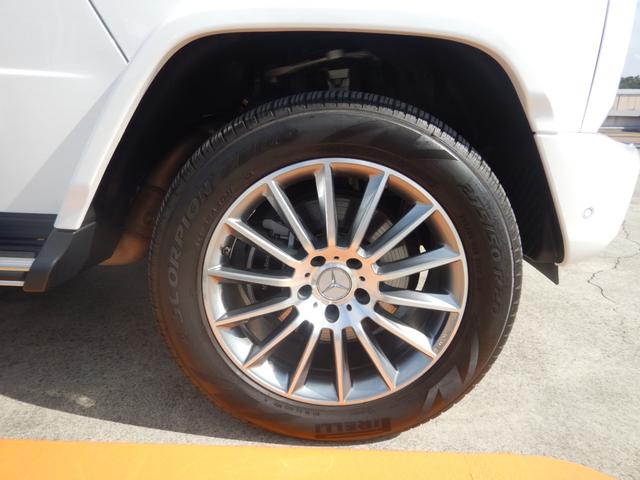 Ｇクラス Ｇ４００ｄ　ＡＭＧライン　ｍａｎｕｆａｋｔｕｒプログラム　アダプティブダンピングシステム　ラグジュアリーパッケージ　サンルーフ　Ｂｕｒｍｅｓｔｅｒサウンドシステム　チタニウムグレーナッパレザーシート　右ハンドル　禁煙車（29枚目）