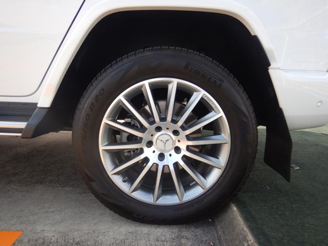 Ｇクラス Ｇ４００ｄ　ＡＭＧライン　ｍａｎｕｆａｋｔｕｒプログラム　アダプティブダンピングシステム　ラグジュアリーパッケージ　サンルーフ　Ｂｕｒｍｅｓｔｅｒサウンドシステム　チタニウムグレーナッパレザーシート　右ハンドル　禁煙車（32枚目）