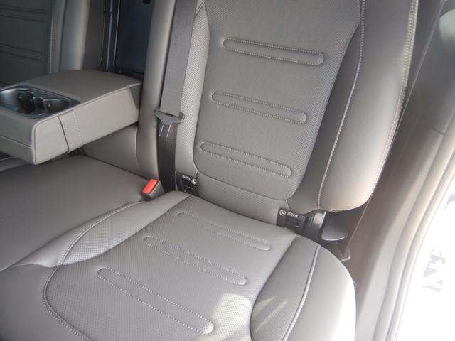 Ｇクラス Ｇ４００ｄ　ＡＭＧライン　ｍａｎｕｆａｋｔｕｒプログラム　アダプティブダンピングシステム　ラグジュアリーパッケージ　サンルーフ　Ｂｕｒｍｅｓｔｅｒサウンドシステム　チタニウムグレーナッパレザーシート　右ハンドル　禁煙車（40枚目）