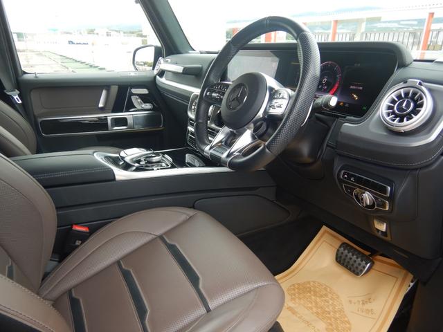 Ｇクラス Ｇ６３　ガラススライディングルーフ　ブラウンナッパレザーシート　ドラレコ機能付ＡＬＰＩＮＥデジタルルームミラー　Ｂｕｒｍｅｓｔｅｒサラウンドサウンドシステム　純正ナビＴＶ　右ハンドル　禁煙車（8枚目）