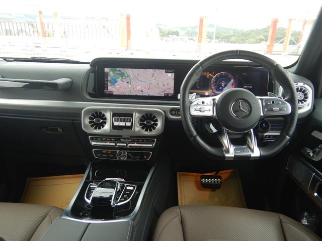Ｇクラス Ｇ６３　ガラススライディングルーフ　ブラウンナッパレザーシート　ドラレコ機能付ＡＬＰＩＮＥデジタルルームミラー　Ｂｕｒｍｅｓｔｅｒサラウンドサウンドシステム　純正ナビＴＶ　右ハンドル　禁煙車（9枚目）