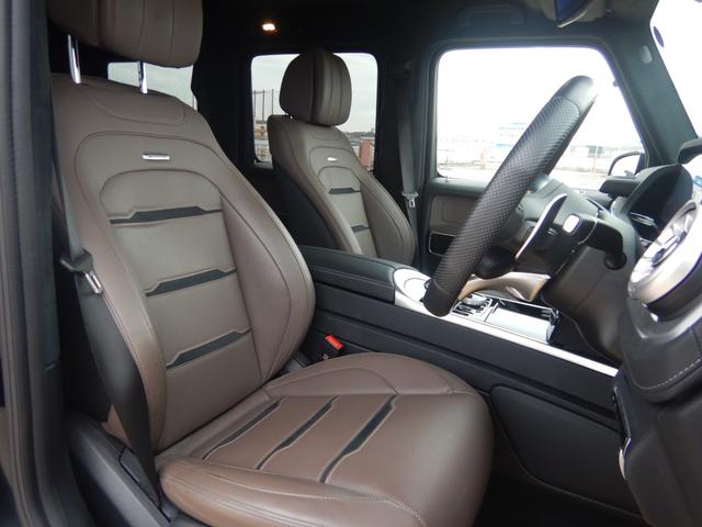 Ｇクラス Ｇ６３　ガラススライディングルーフ　ブラウンナッパレザーシート　ドラレコ機能付ＡＬＰＩＮＥデジタルルームミラー　Ｂｕｒｍｅｓｔｅｒサラウンドサウンドシステム　純正ナビＴＶ　右ハンドル　禁煙車（10枚目）