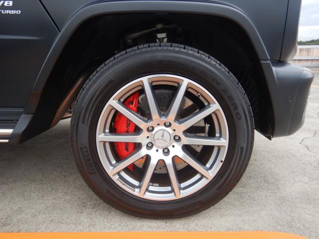 Ｇクラス Ｇ６３　ガラススライディングルーフ　ブラウンナッパレザーシート　ドラレコ機能付ＡＬＰＩＮＥデジタルルームミラー　Ｂｕｒｍｅｓｔｅｒサラウンドサウンドシステム　純正ナビＴＶ　右ハンドル　禁煙車（29枚目）