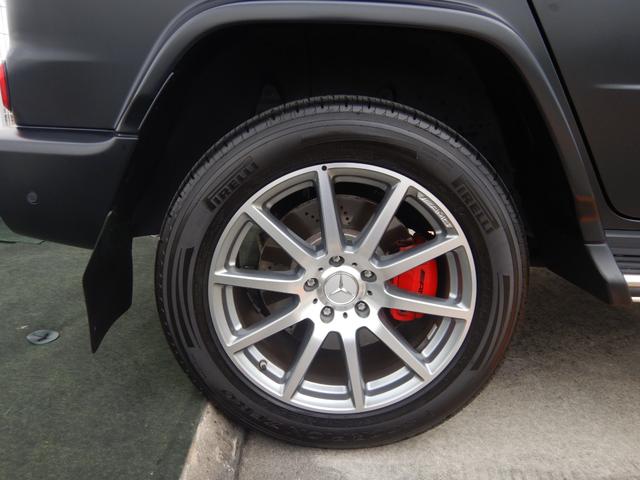 Ｇクラス Ｇ６３　ガラススライディングルーフ　ブラウンナッパレザーシート　ドラレコ機能付ＡＬＰＩＮＥデジタルルームミラー　Ｂｕｒｍｅｓｔｅｒサラウンドサウンドシステム　純正ナビＴＶ　右ハンドル　禁煙車（30枚目）