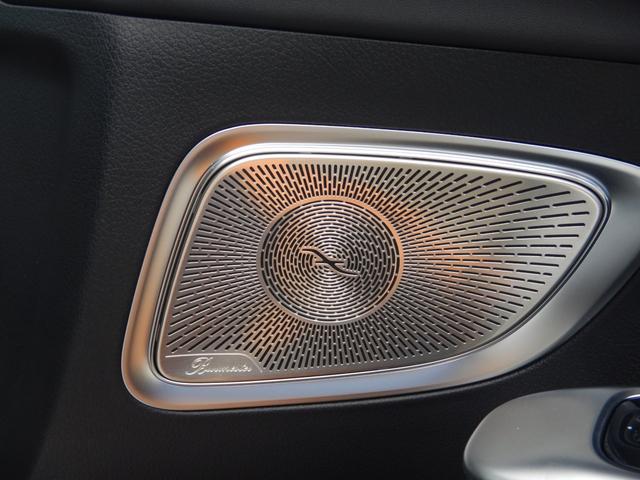 Cクラスステーションワゴン C63 S E パフォーマンス ステーションワゴン サンルーフ AMGパフォーマンスパッケージ Burmesterサラウンドサウンドシステム AMGパフォーマンスシート&ステアリング シートヒーター&クーラー ARナビ&フルセグTV 禁煙車(7枚目)