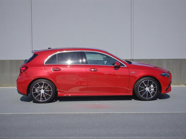 Aクラス A35 4マチック MBUXナビ&フルセグTV ハーフレザーシート 前席シートヒーター アンビエントライト ワイヤレスチャージング レーダーセーフティパッケージ イルミネーテッドステップカバー 登録済未使用車(21枚目)