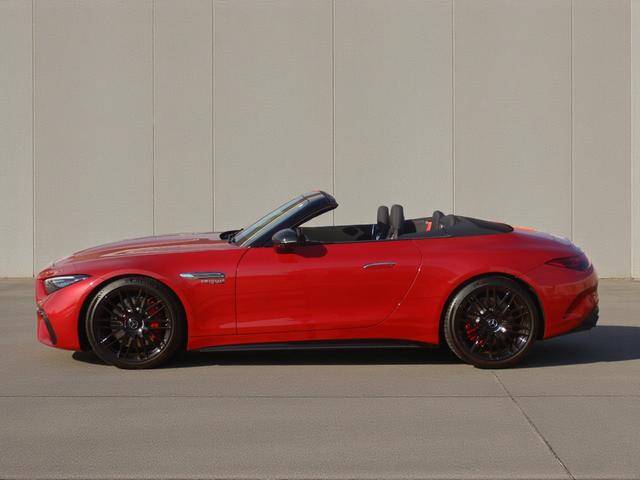 SL SL63 4マチック+ AMGカーボンパッケージ Burmesterハイエンド3Dサラウンドサウンドシステム オブシディアンブラックペイント純正21アルミ&ボディ同色ペイントブレーキキャリパー 1オナ 左ハンドル 禁煙車(23枚目)