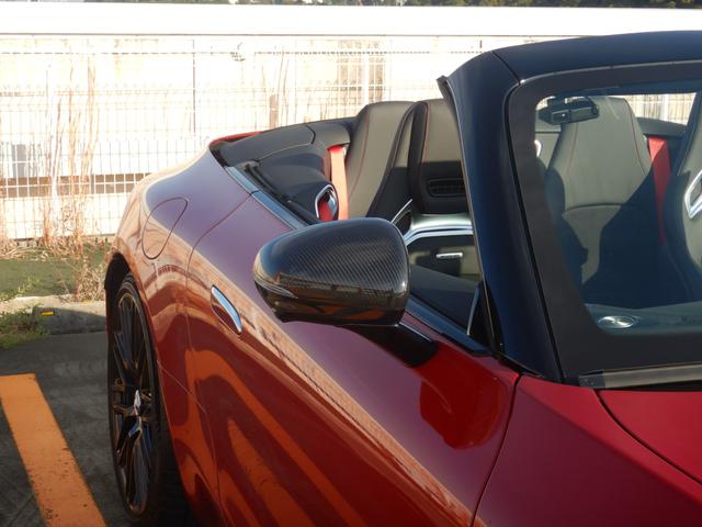 SL SL63 4マチック+ AMGカーボンパッケージ Burmesterハイエンド3Dサラウンドサウンドシステム オブシディアンブラックペイント純正21アルミ&ボディ同色ペイントブレーキキャリパー 1オナ 左ハンドル 禁煙車(29枚目)