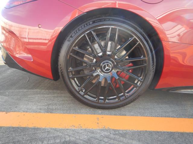 SL SL63 4マチック+ AMGカーボンパッケージ Burmesterハイエンド3Dサラウンドサウンドシステム オブシディアンブラックペイント純正21アルミ&ボディ同色ペイントブレーキキャリパー 1オナ 左ハンドル 禁煙車(33枚目)