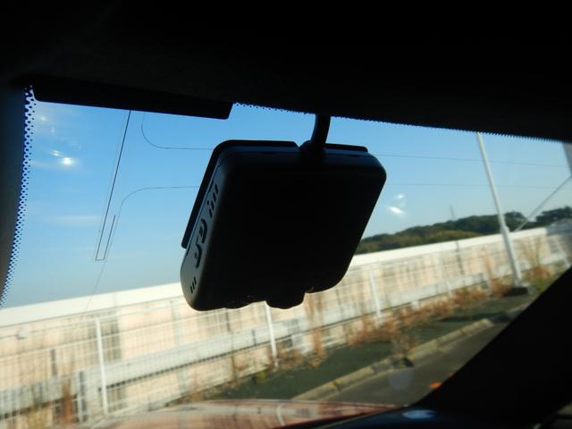 SL SL63 4マチック+ AMGカーボンパッケージ Burmesterハイエンド3Dサラウンドサウンドシステム オブシディアンブラックペイント純正21アルミ&ボディ同色ペイントブレーキキャリパー 1オナ 左ハンドル 禁煙車(53枚目)