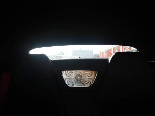 SL SL63 4マチック+ AMGカーボンパッケージ Burmesterハイエンド3Dサラウンドサウンドシステム オブシディアンブラックペイント純正21アルミ&ボディ同色ペイントブレーキキャリパー 1オナ 左ハンドル 禁煙車(55枚目)