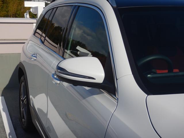 ＧＬＢ ＧＬＢ２００ｄ　４マチック　ＡＭＧライン　パノラミックスライディングルーフ　ＡＭＧレザーエクスクルーシブパッケージ　カーボン調インテリアトリム　純正ナビ＆フルセグＴＶ　パドルシフト　前席シートヒーター　アンビエントライト　禁煙車（30枚目）