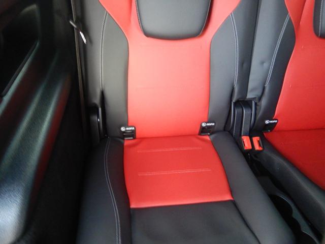 ＧＬＢ ＧＬＢ２００ｄ　４マチック　ＡＭＧライン　パノラミックスライディングルーフ　ＡＭＧレザーエクスクルーシブパッケージ　カーボン調インテリアトリム　純正ナビ＆フルセグＴＶ　パドルシフト　前席シートヒーター　アンビエントライト　禁煙車（43枚目）