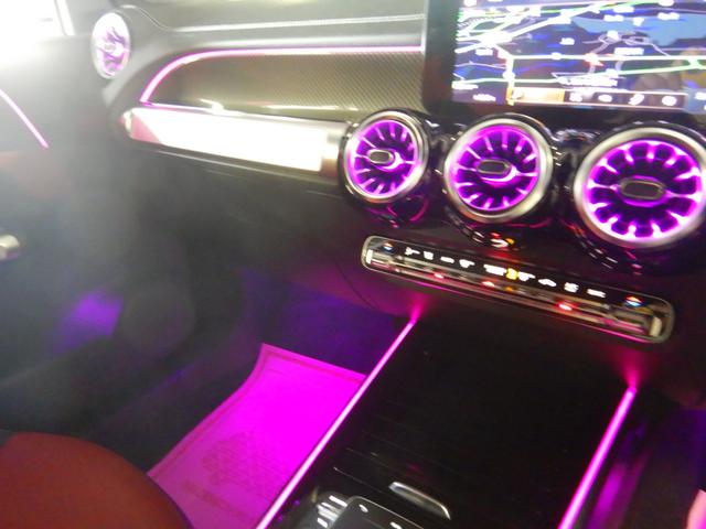 ＧＬＢ ＧＬＢ２００ｄ　４マチック　ＡＭＧライン　パノラミックスライディングルーフ　ＡＭＧレザーエクスクルーシブパッケージ　カーボン調インテリアトリム　純正ナビ＆フルセグＴＶ　パドルシフト　前席シートヒーター　アンビエントライト　禁煙車（55枚目）