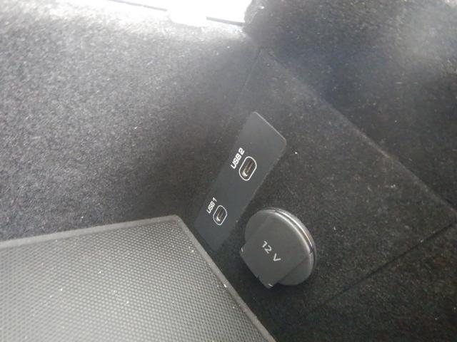 タイカンクロスツーリスモ タイカン 4クロスツーリスモ OP520 オフロードデザインパッケージ&20AW パノラマルーフ クロノ PDLS ブラック/クレヨン2トーンレザーインテリア 14way電動シート シートヒーター&クーラー マッサージ機能 禁煙車(49枚目)