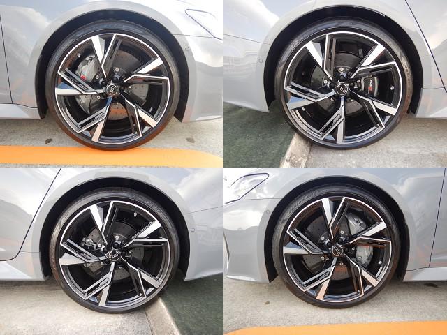 ＲＳ６アバント ベースグレード　エアサス　セラミックブレーキ　ＯＰ２２ＡＷ　カーボン／ハイグロスブラックスタイリングＰ　ＲＳエキゾースト　サンルーフ　１９スピーカーＢａｎｇ＆Ｏｌｕｆｓｅｎ３Ｄサウンド　右ハンドル　禁煙車（6枚目）