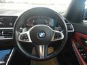 ３２０ｄ　ｘＤｒｉｖｅツーリング　Ｍスポーツ　ハイライン＆コンフォートパッケージ　タコラレッドレザーシート　サンルーフ　前席シートヒーター　ドライビングアシストプロフェッショナル　アンビエントライト　ワイヤレスチャージング　１オナ　禁煙車（42枚目）