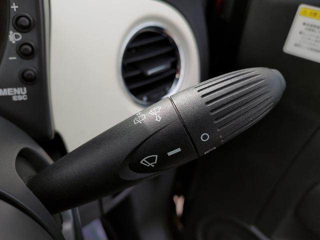 ５００ バイ　グッチ　グッチ９０周年記念３００台限定　純正グッチ柄本革シート　グッチホイール　社外ナビ　ワンセグ　センサー　キーレスエントリー（34枚目）