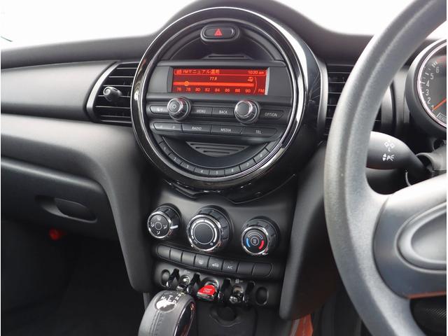 MINI ワン オーディオ オートエアコン アイドリングストップ フロントフォグ スマートキー プッシュスタート 電動格納ミラー パワーステアリング パワーウィンドウ(36枚目)