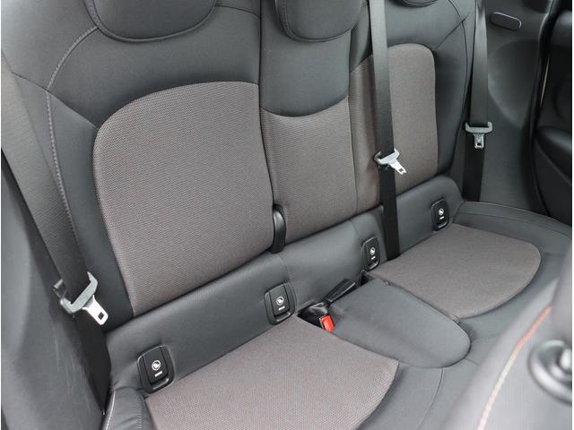 MINI ワン オーディオ オートエアコン アイドリングストップ フロントフォグ スマートキー プッシュスタート 電動格納ミラー パワーステアリング パワーウィンドウ(42枚目)