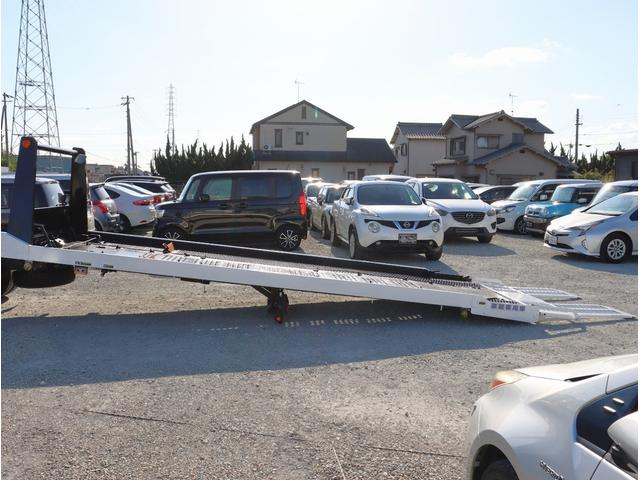 エルフトラック Wキャブロングフルフラットローダンプ 積載車 ETC 6MT ラジコン付ユニック エアコン ラジオ エアバッグ 電動格納ミラー パワーウィンドウ フルフラットロー(60枚目)
