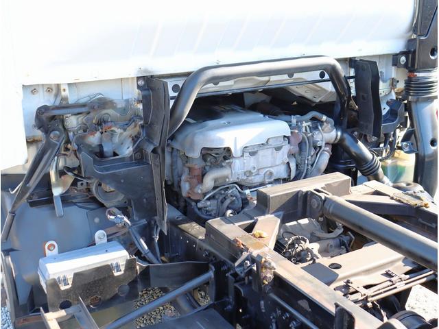 エルフトラック Wキャブロングフルフラットローダンプ 積載車 ETC 6MT ラジコン付ユニック エアコン ラジオ エアバッグ 電動格納ミラー パワーウィンドウ フルフラットロー(61枚目)