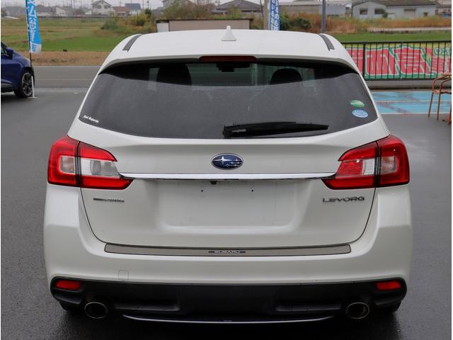 レヴォーグ １．６ＧＴ－Ｓアイサイト　純正ナビ　ＴＶ　ＥＴＣ　バックカメラ　パワーシート　ＳＴＩスポイラー　デュアルエアコン　電動格納ミラー　パワーステアリング　パワーウィンドウ（8枚目）