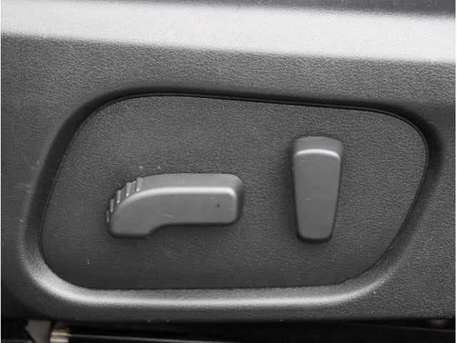 レヴォーグ １．６ＧＴ－Ｓアイサイト　純正ナビ　ＴＶ　ＥＴＣ　バックカメラ　パワーシート　ＳＴＩスポイラー　デュアルエアコン　電動格納ミラー　パワーステアリング　パワーウィンドウ（40枚目）