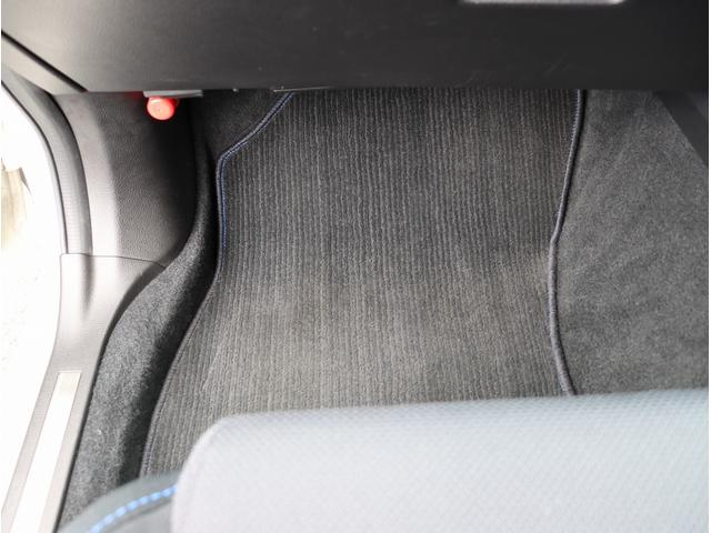 レヴォーグ １．６ＧＴ－Ｓアイサイト　純正ナビ　ＴＶ　ＥＴＣ　バックカメラ　パワーシート　ＳＴＩスポイラー　デュアルエアコン　電動格納ミラー　パワーステアリング　パワーウィンドウ（43枚目）