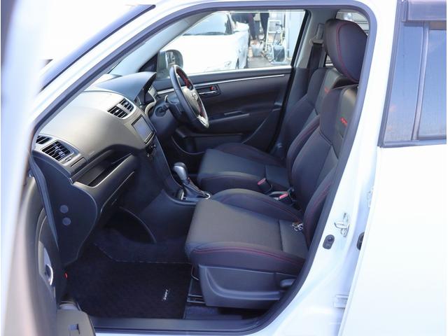 ☆★お洒落な看板が目印☆★　広々とした敷地に豊富な在庫を展示しております！メーカー問わず比較していただけます♪