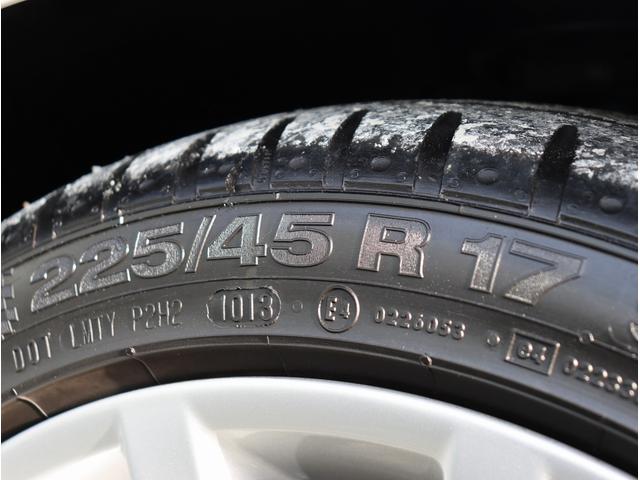 Z4 sDrive35i 純正ナビ フルセグTV ETC Bluetoothオーディオ 本革シート パワーシート シートヒーター スマートキー プッシュスタート(61枚目)