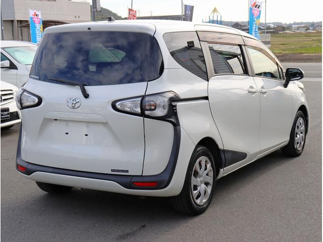 シエンタ G 純正ナビ フルセグTV バックカメラ シートヒーター両側パワースライドドア Bluetoothオーディオ トヨタセーフティセンス 電動格納ミラー パワーステアリング パワーウィンドウ(9枚目)