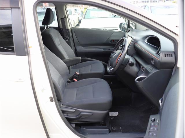 シエンタ G 純正ナビ フルセグTV バックカメラ シートヒーター両側パワースライドドア Bluetoothオーディオ トヨタセーフティセンス 電動格納ミラー パワーステアリング パワーウィンドウ(21枚目)