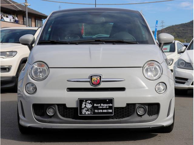 アバルト500 ベースグレード ワンオーナー 左ハンドル 5速MT サンルーフ CDオーディオ 純正アルミホイール キーレスエントリーパワーステアリング パワーウィンドウ(3枚目)